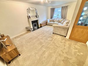 Lounge- click for photo gallery